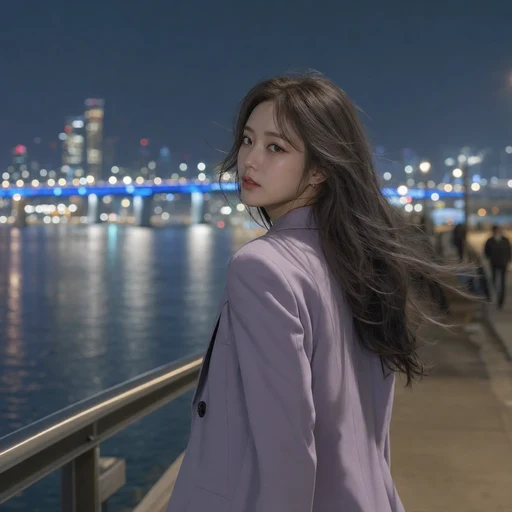 민지